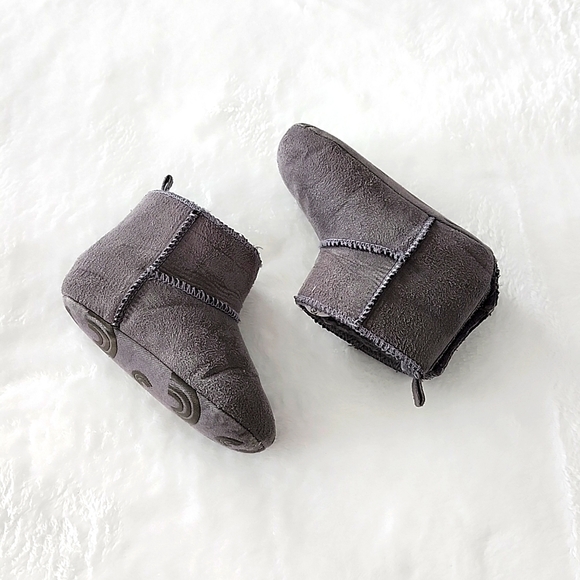 Next Baby Booties - Picture 1 of 6